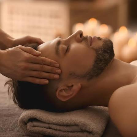 Head and scalp massage as part of a men's grooming treatment at Pro Look Gents Salon